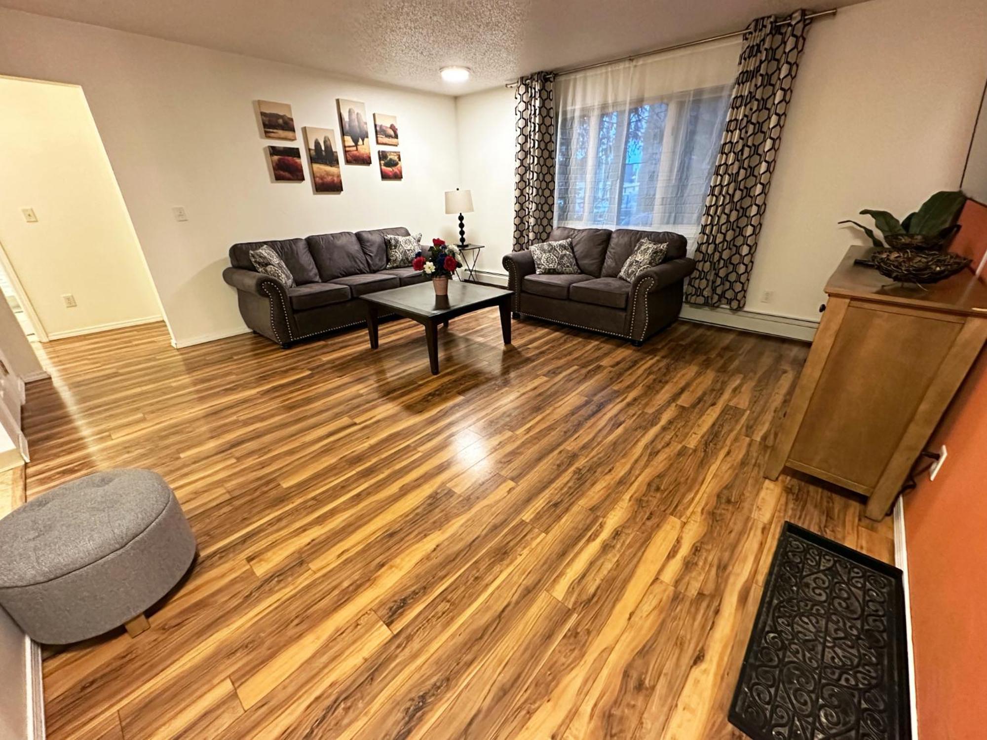 Stay Anchorage! Furnished Two Bedroom Apartments With High Speed Wifi Eksteriør billede