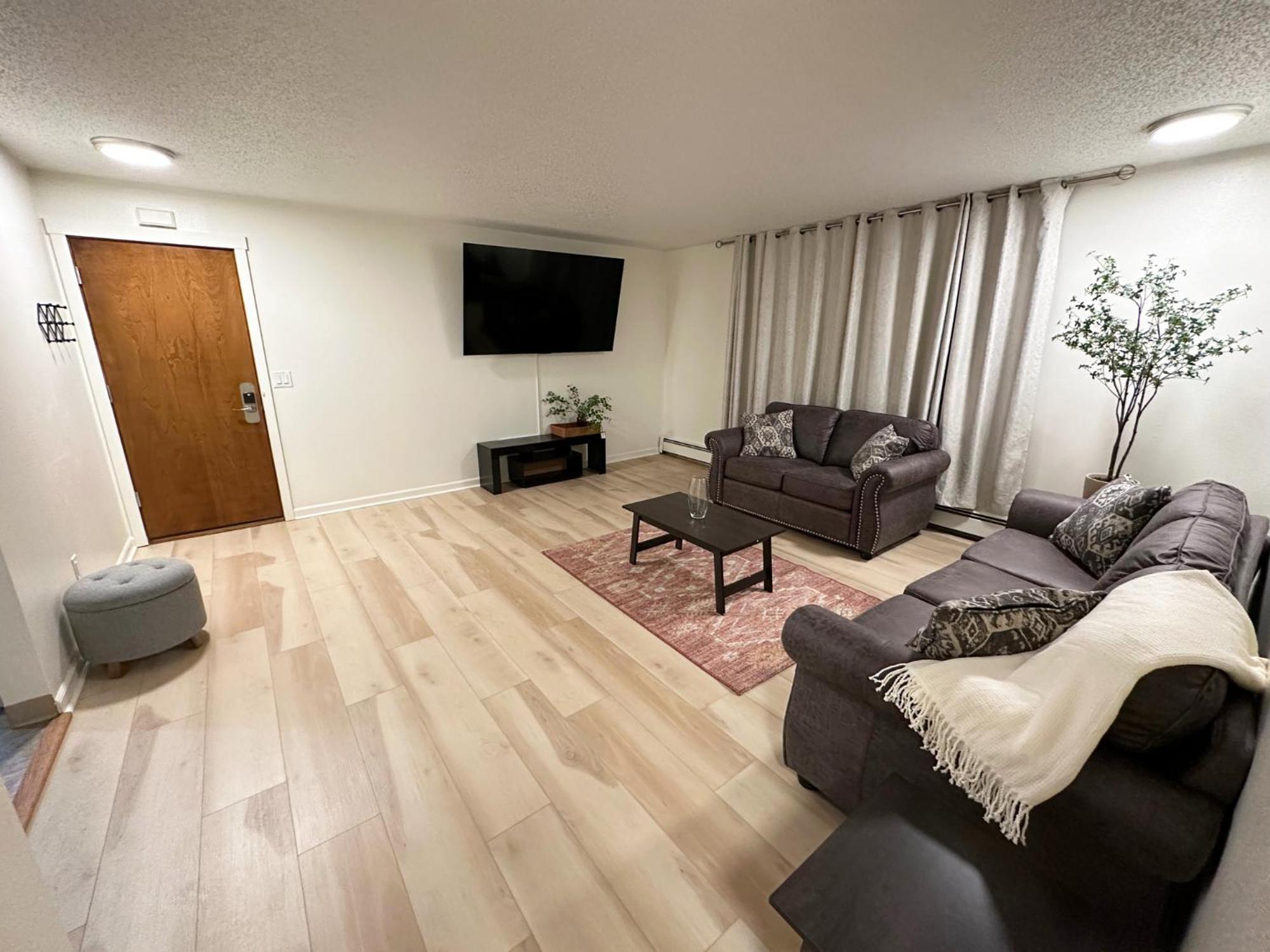 Stay Anchorage! Furnished Two Bedroom Apartments With High Speed Wifi Eksteriør billede