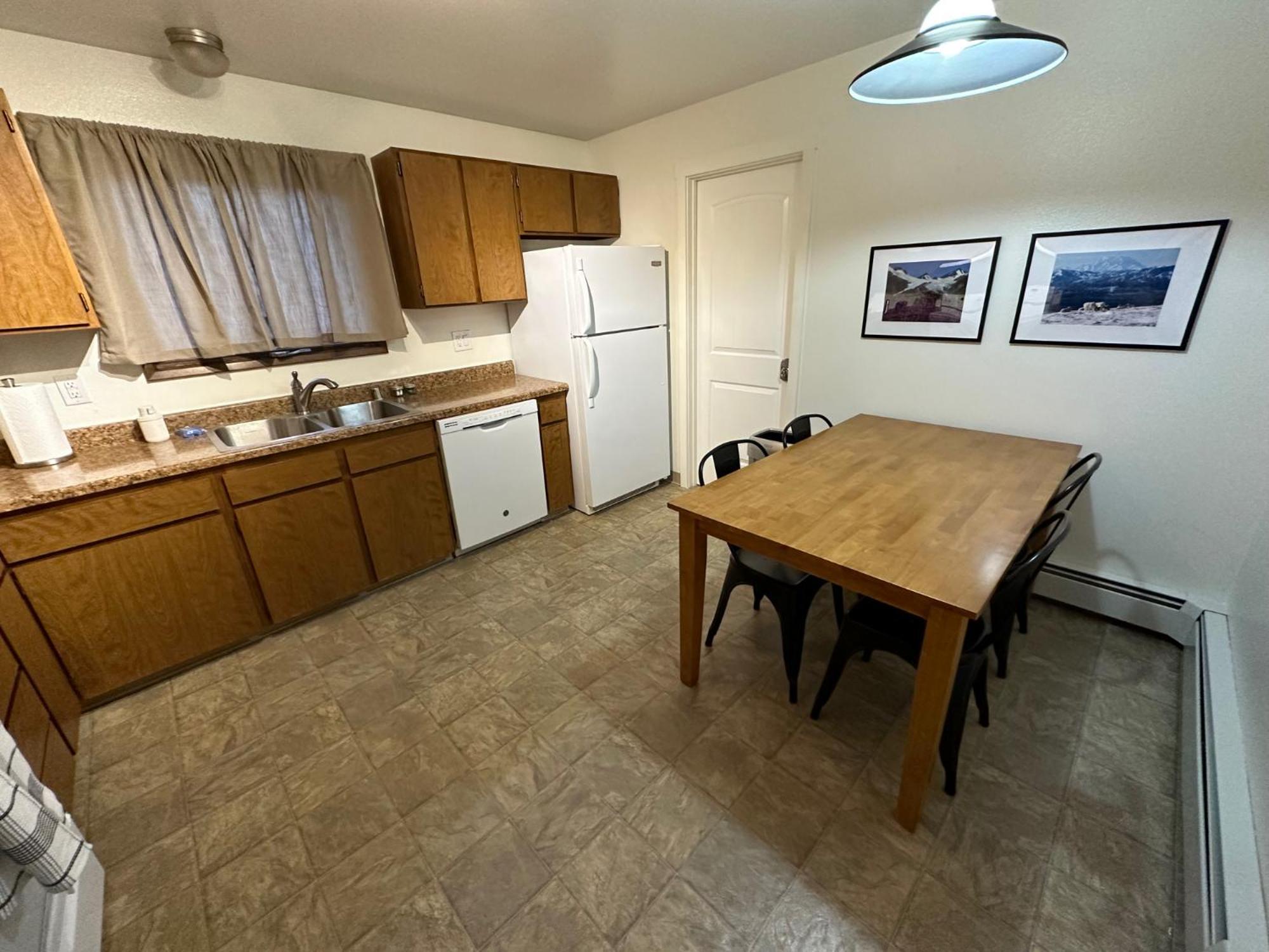 Stay Anchorage! Furnished Two Bedroom Apartments With High Speed Wifi Værelse billede