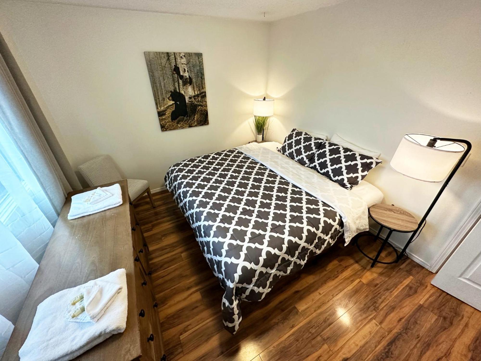 Stay Anchorage! Furnished Two Bedroom Apartments With High Speed Wifi Værelse billede