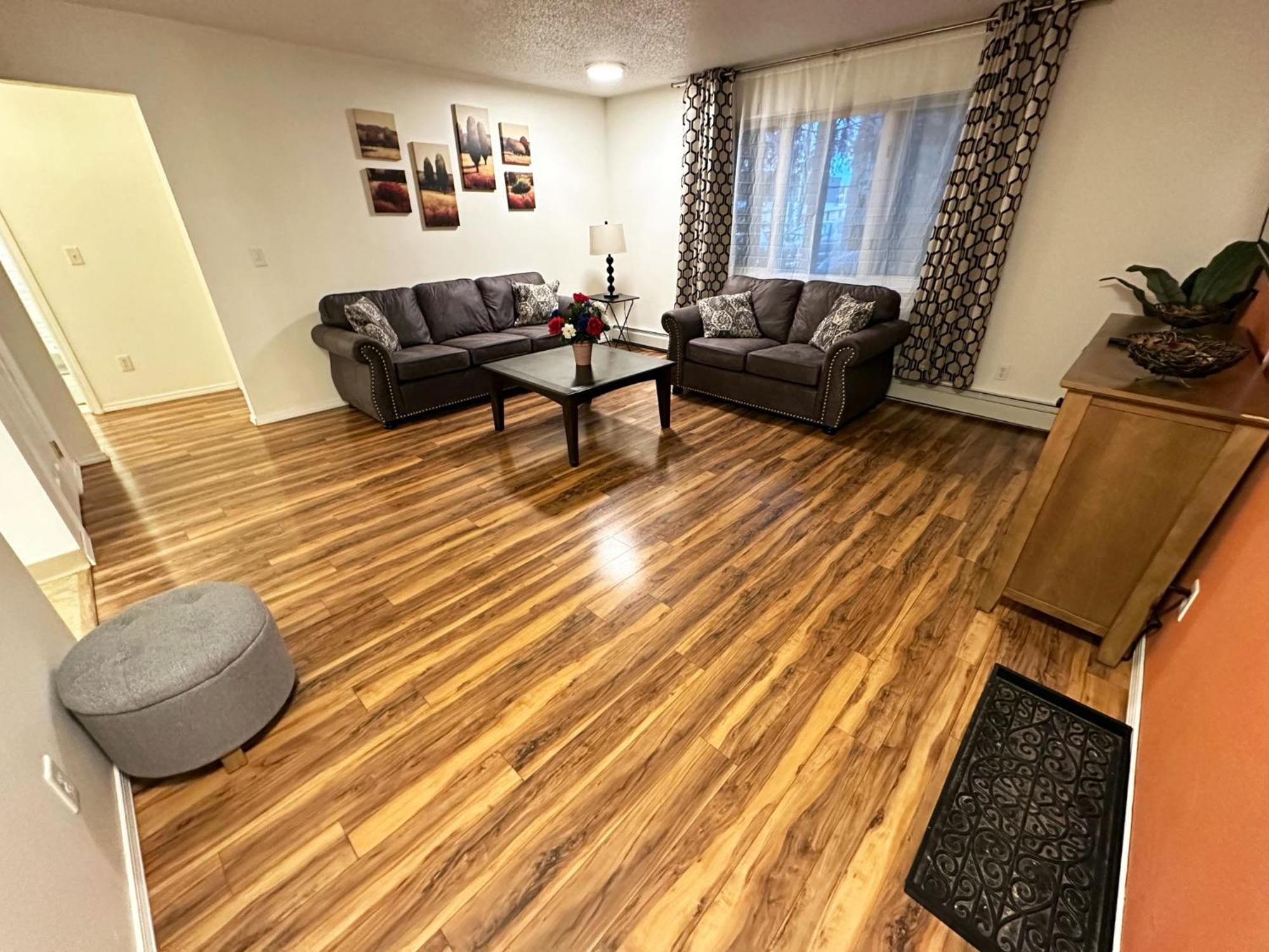 Stay Anchorage! Furnished Two Bedroom Apartments With High Speed Wifi Værelse billede